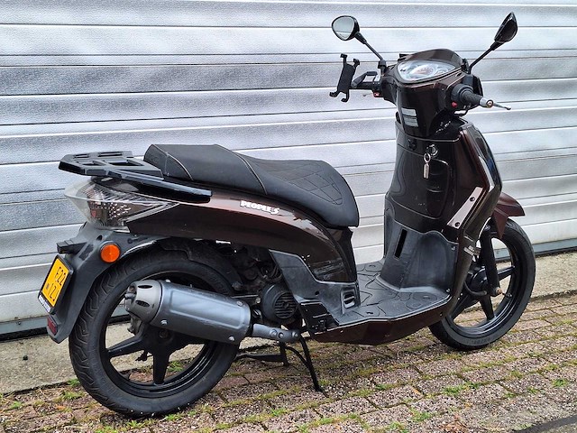 Kymco people s 45km bromscooter 4-takt - afbeelding 2 van  7