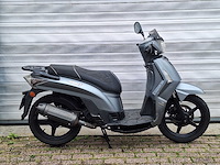 Kymco people s 45km bromscooter 4-takt - afbeelding 4 van  6