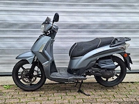 Kymco people s 45km bromscooter 4-takt