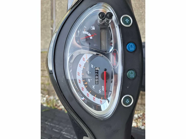 Kymco vitality 50 4t 45km bromscooter - afbeelding 5 van  7