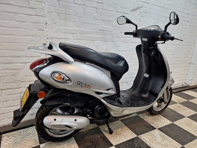 Kymco yup 45 km bromscooter 2takt - afbeelding 7 van  7