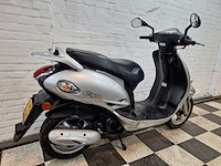 Kymco yup 45 km bromscooter 2takt - afbeelding 7 van  7