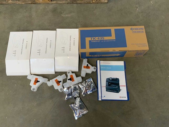 Kyocera taskalfa 180 laserprinter - afbeelding 6 van  7