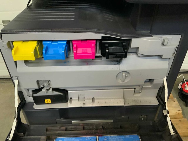 Kyocera taskalfa 2551ci laserprinter - afbeelding 8 van  10