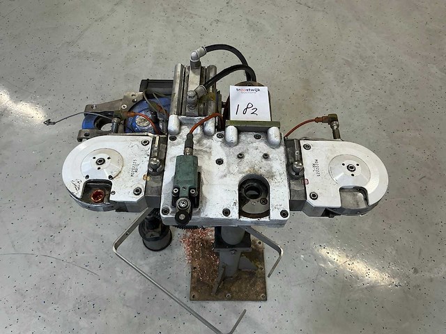 Kyokutoh cdk-bayo mg202225 puntlasmachine - afbeelding 1 van  5
