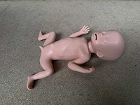 Kyoto kagaku - mw33 elbw - prematuur baby nood training simulatie pop