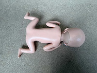 Kyoto kagaku - mw33 elbw - prematuur baby nood training simulatie pop - afbeelding 4 van  7