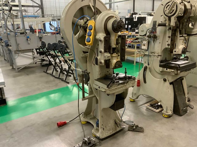 L. schuler excenterpers - afbeelding 1 van  8