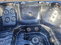 L spa 5 persoons jacuzzi en buitenspa - afbeelding 7 van  14