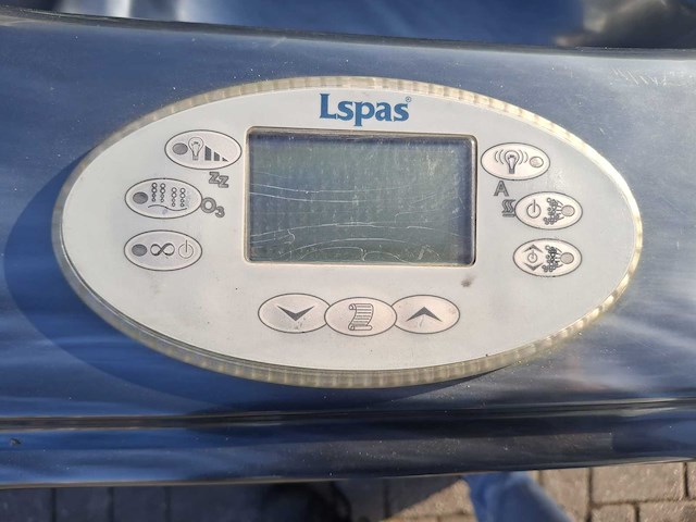 L spa 5 persoons jacuzzi en buitenspa - afbeelding 6 van  29