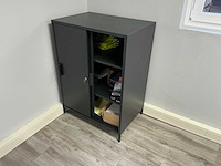 L-vormig bureau met bureaustoel en ladenkast (4x) - afbeelding 1 van  7