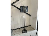 L001 lamp - afbeelding 1 van  4