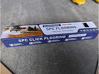 L002 - pvc vloer visgraat 75m2 - afbeelding 4 van  4
