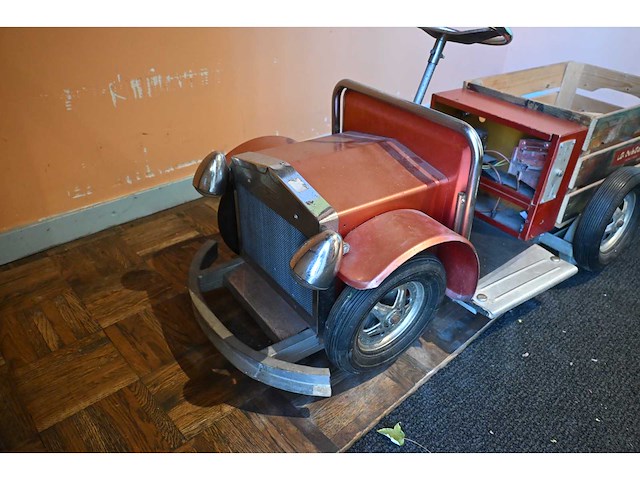 La cabunita kermis auto - afbeelding 6 van  6