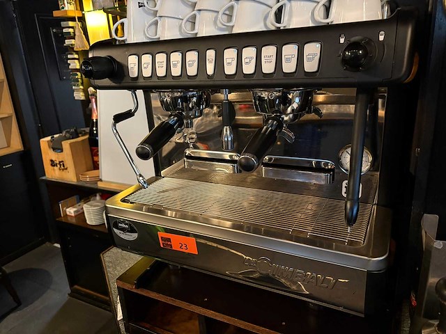 La cimbali - m26 - espressomachine - afbeelding 2 van  8