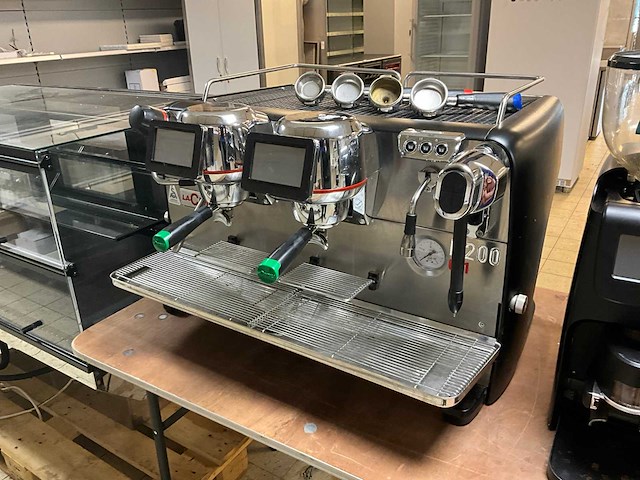 La cimbali m 200 gt 1 dt/2 koffiemachine - afbeelding 3 van  10