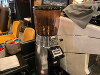 La cimbali magnum koffiemolen - afbeelding 2 van  3