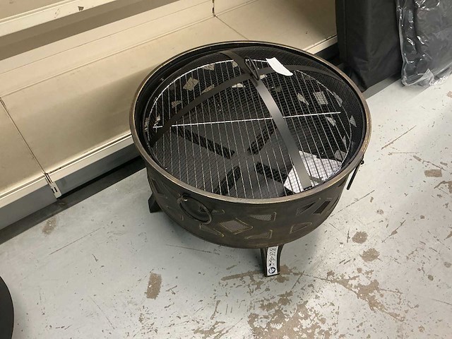 La hacienda diamond firepit vuurkorven - afbeelding 2 van  3