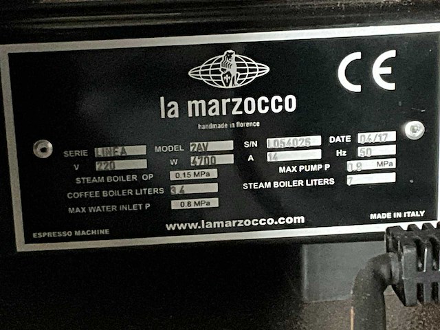 La marzocco - linea classic 2av - espresso machine - afbeelding 8 van  8