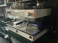 La san marco 105e koffiemachine met 2x bonenmaler - afbeelding 2 van  11