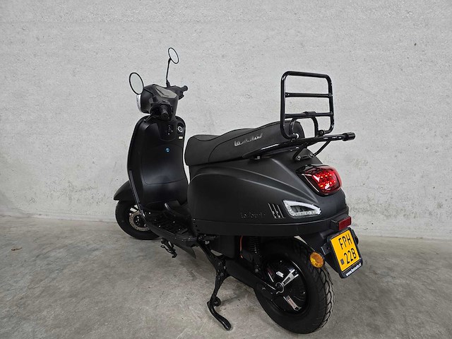 La souris - brom scooter - e-sourini bosch lith - elektrische 45km uitvoering moped fph22b - afbeelding 6 van  8