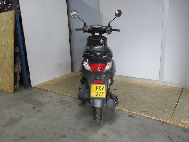 La souris - bromscooter - city zip injectie - scooter - afbeelding 7 van  8