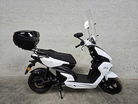 La souris - bromscooter - e-id s9 - elektrische 45km uitvoering frl17s - afbeelding 2 van  9