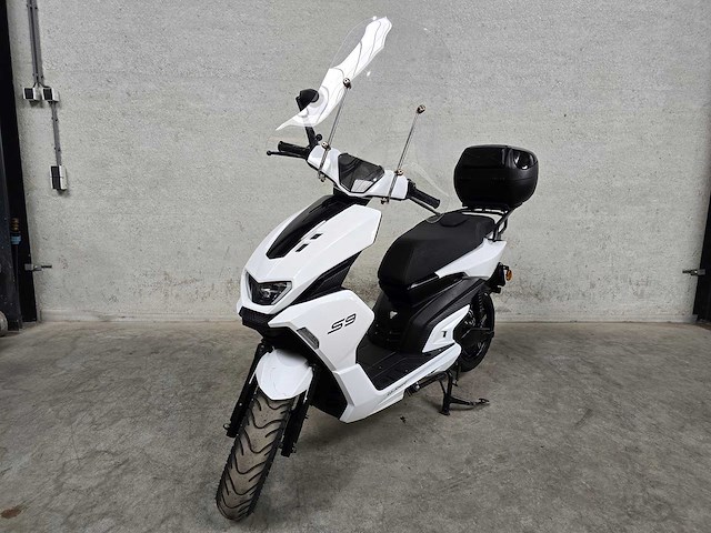 La souris - bromscooter - e-id s9 - elektrische 45km uitvoering frl17s - afbeelding 3 van  9