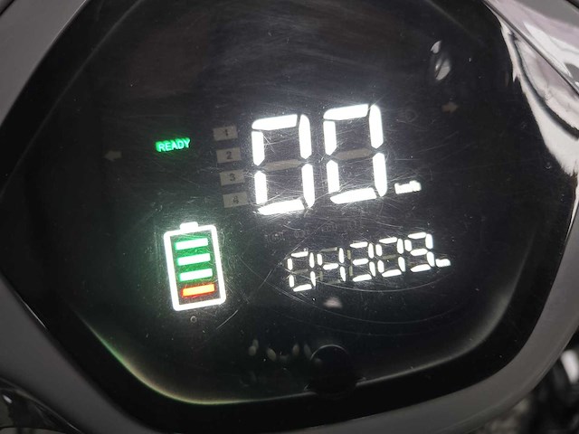 La souris - bromscooter - e-sourini - elektrische 45km uitvoering fjr12n - afbeelding 8 van  9