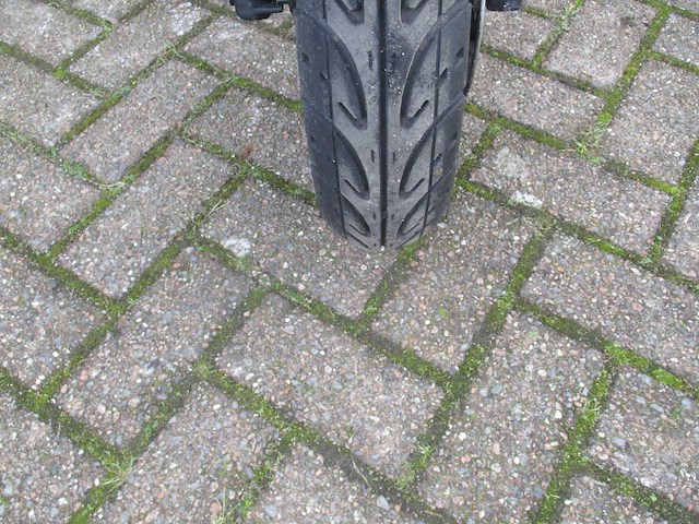 La souris - bromscooter - sourini - scooter - afbeelding 6 van  11