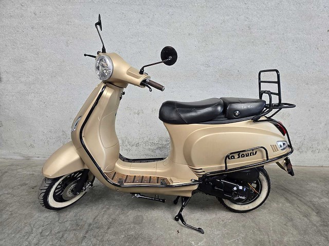 La souris - bromscooter - sourini r - 4t 45km uitvoering fbb43r - afbeelding 1 van  7