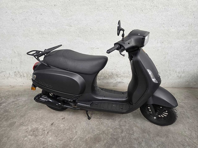 La souris - bromscooter - sourini s - 4t 45km uitvoering fll05p - afbeelding 2 van  7