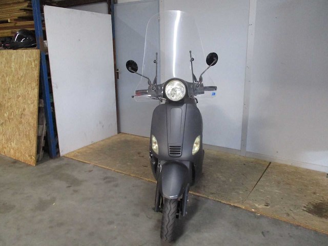 La souris - bromscooter - vespelini - scooter - afbeelding 5 van  11