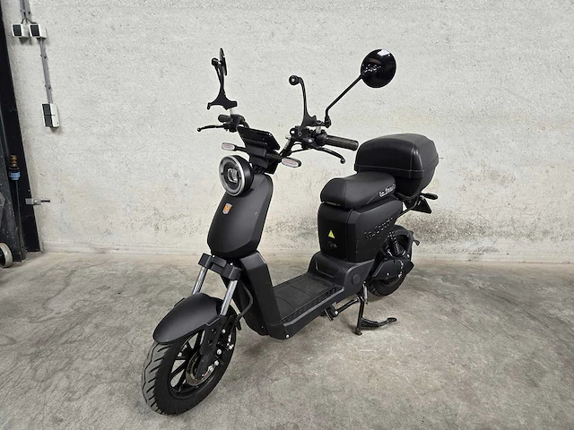 La souris - elektrische bromscooter - e-id-k1 baasic - 45km uitvoering fnf54g - afbeelding 4 van  10