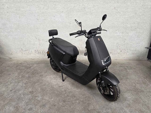 La souris - elektrische bromscooter - e-id-s6 - 45km uitvoering fnd01k - afbeelding 1 van  3