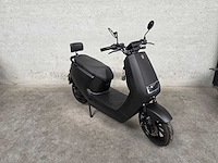 La souris - elektrische bromscooter - e-id-s6 - 45km uitvoering fnd01k - afbeelding 1 van  3