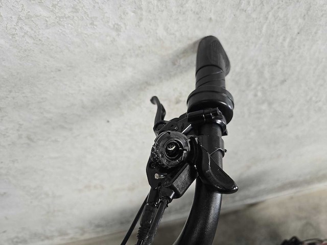 La souris - fatbike - crossboss mini - elektrische fiets 8596 - afbeelding 9 van  10
