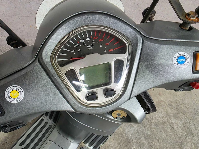 La souris - snorscooter - designo - 4t 25km uitvoering - afbeelding 7 van  7