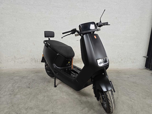 La souris - snorscooter - e-s6 - elektrische 25km uitvoering fpj24d - afbeelding 2 van  4