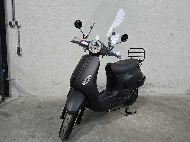 La souris - snorscooter - e-sourini - 25km elektrische scooter fkr69z - afbeelding 3 van  7