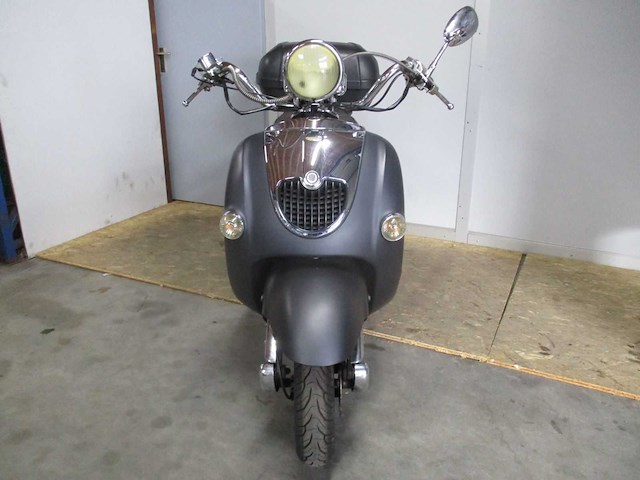 La souris - snorscooter - futuro retro - scooter - afbeelding 5 van  11