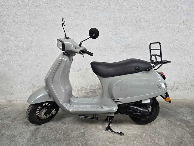 La souris - snorscooter - sourini s - 4t 25km uitvoering fkt48s - afbeelding 1 van  7