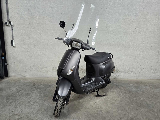 La souris - snorscooter - vespelini s - 4t 25km uitvoering dlz05z - afbeelding 3 van  7