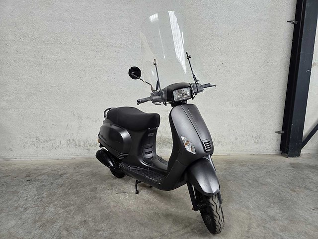 La souris - snorscooter - vespelini s - 4t 25km uitvoering dlz05z - afbeelding 4 van  7