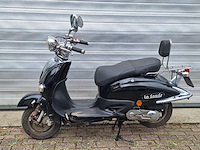 La souris futuro retro 25 km snorscooter 4takt - afbeelding 1 van  7