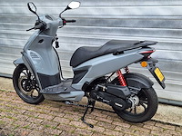 La souris grancruiser 45km bromscooter 4-takt - afbeelding 3 van  7
