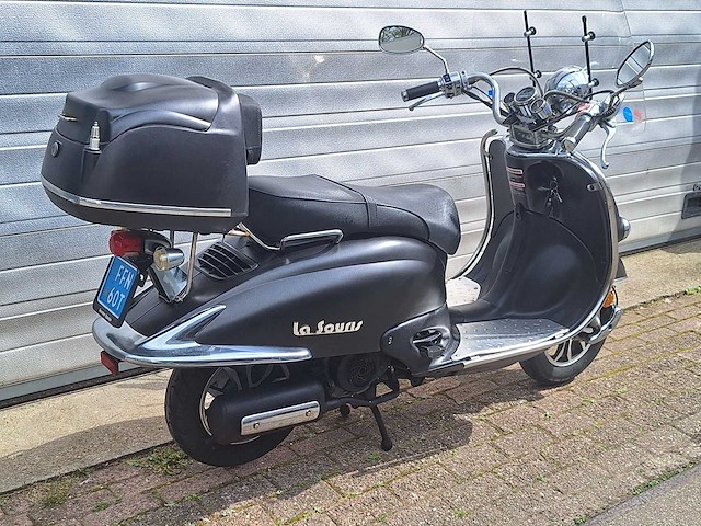 La souris grande retro 25 km snorscooter 4takt - afbeelding 7 van  7