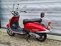 La souris grande retro 45km bromscooter 4-takt - afbeelding 3 van  7