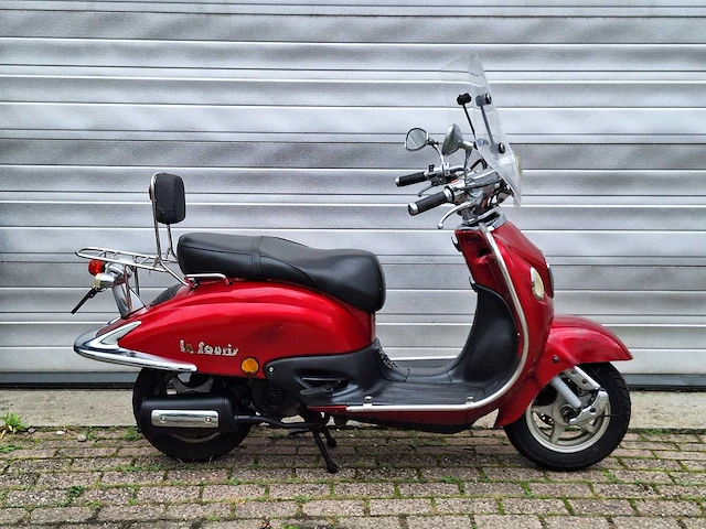 La souris grande retro 45km bromscooter 4-takt - afbeelding 4 van  7