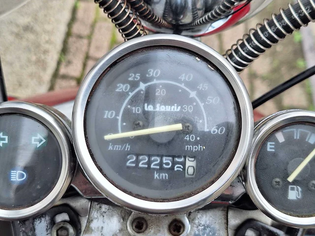 La souris grande retro 45km bromscooter 4-takt - afbeelding 7 van  7